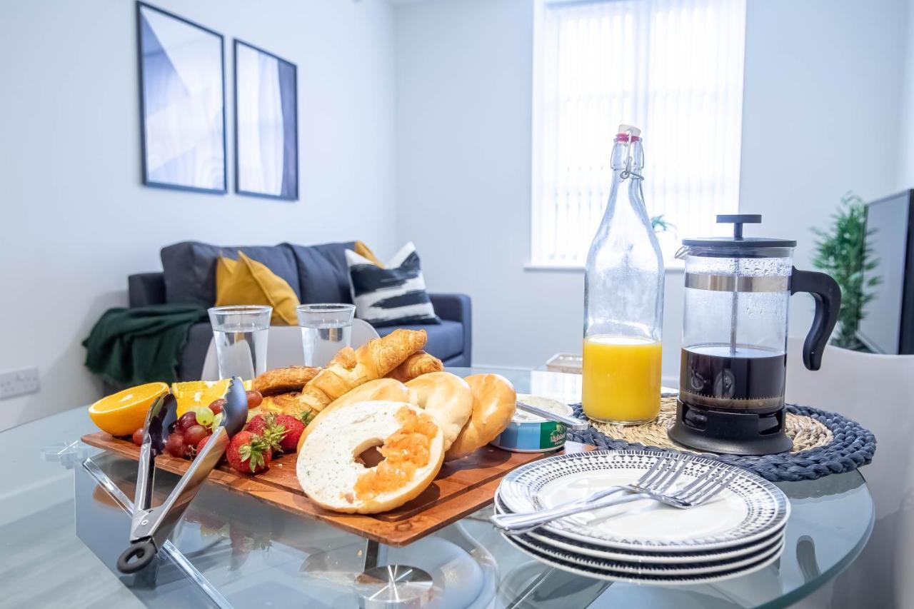 Luxury Apartments Available Next To Train Station - The Wallgate Apartments Wigan - Free Parking Экстерьер фото